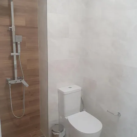 Aparthotel димоти *